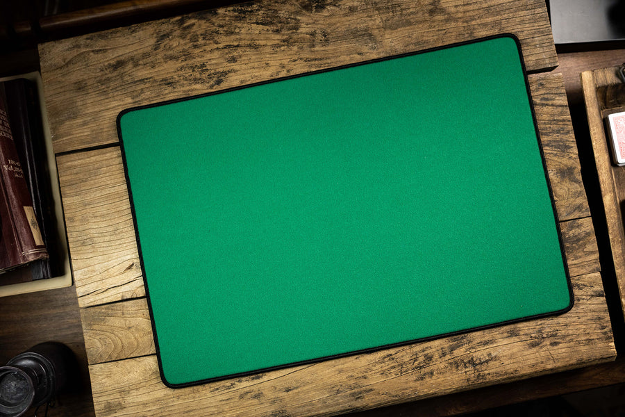 Sewn-Edge Basic Close-Up Pad by TCC Presents